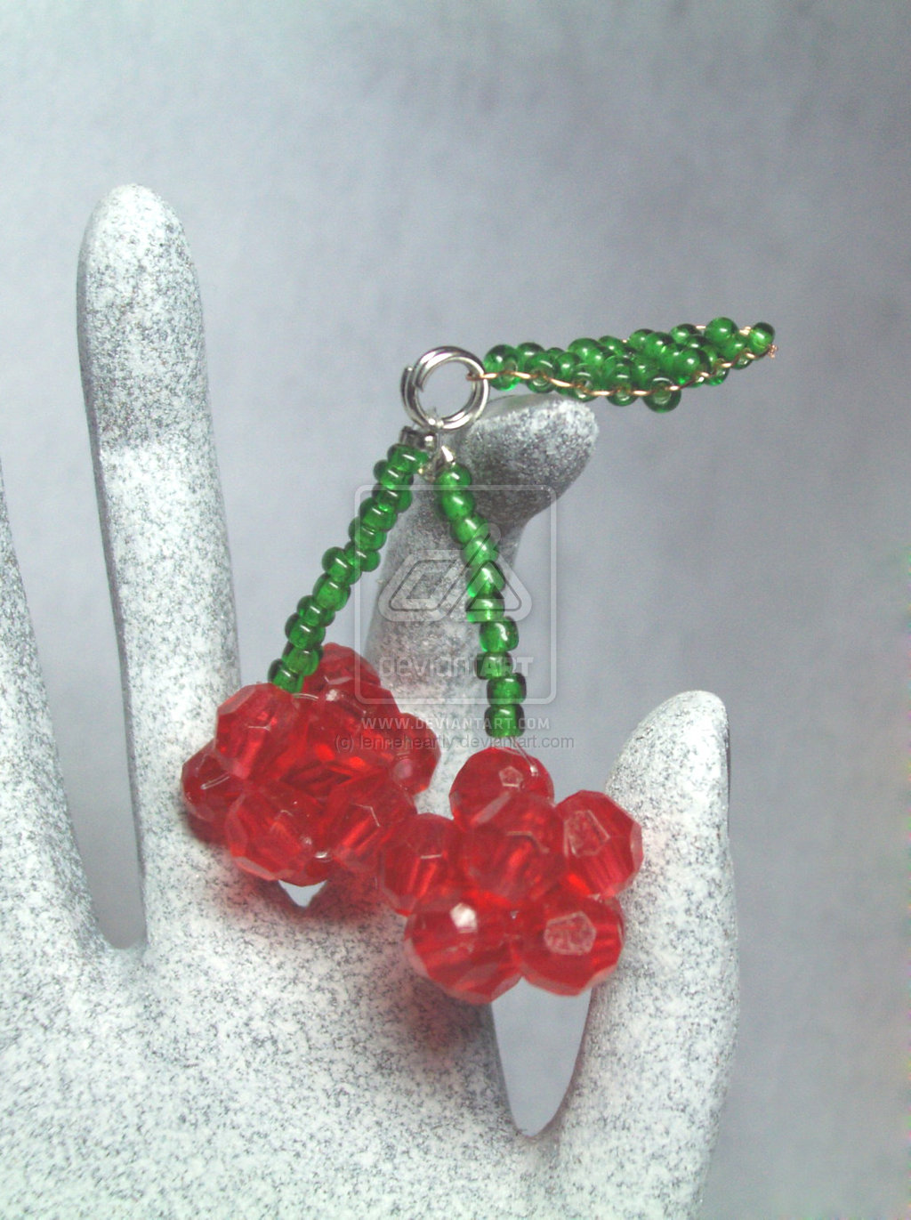 Cherry_Pendant_by_lenneheartly.jpg