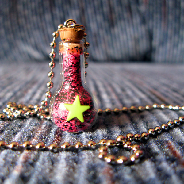 Star_Jar_Necklace_Pink_by_SugarAndSpiceDIY.jpg