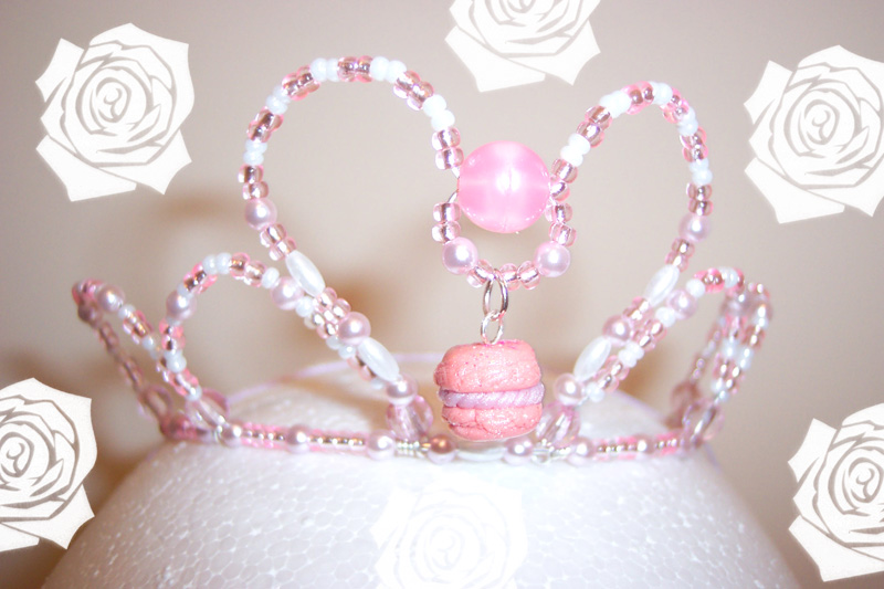 Heart_charm_lolita_crown_by_neko_crafts.jpg